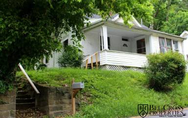 Main picture of 367 Falling Run Rd