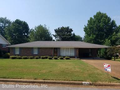 Main picture of 1958 Holiday Dr