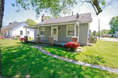 Main picture of 1500 Briarfield Rd