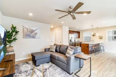 Main picture of 1348 Howling Moon Way