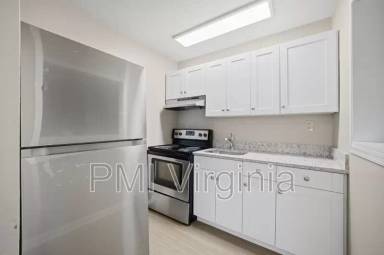 Main picture of 311 Ashlawn Dr