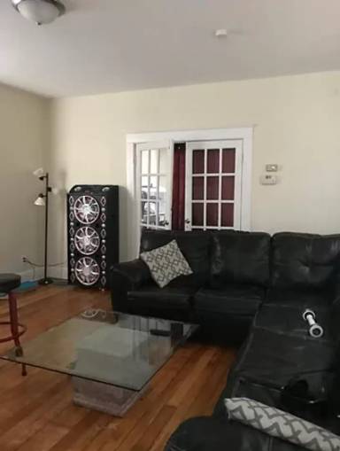 Main picture of 439 Warner St