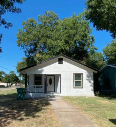 Main picture of 2020 S Branch St