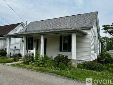Main picture of 416 Barnes St