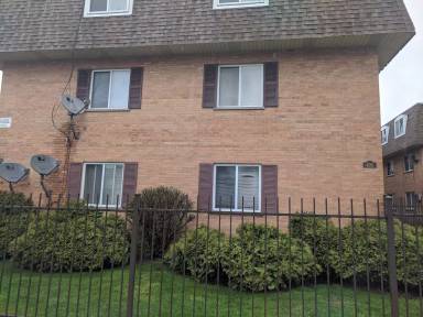 Main picture of 495-525 Madison Ave Apartments