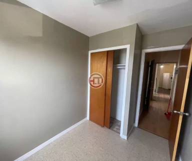 Main picture of 2956 Paine St