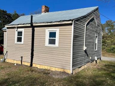 Main picture of 422 Adam St