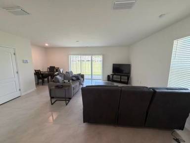 Main picture of 3476 Major Oak Blvd