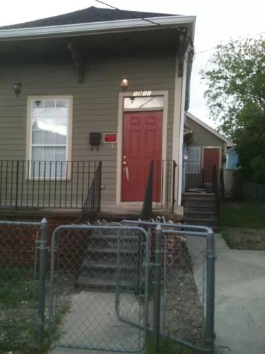 Main picture of 1909 Foucher St