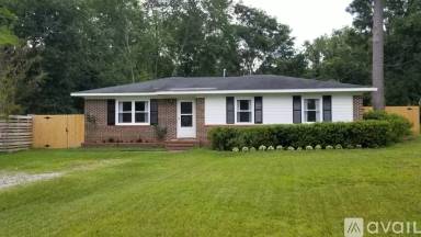 Main picture of 206 Kingston Rd