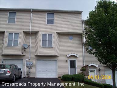 Main picture of 203 Chartwood Dr