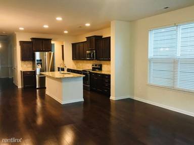 Main picture of 401 Evening Star Dr