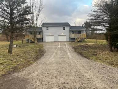 Main picture of 10592 Stair Rd