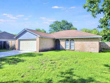 Main picture of 14227 Blue Falls Dr
