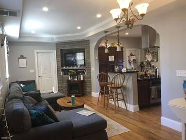 Main picture of 7 Grant St