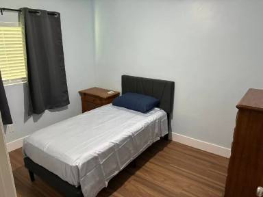 Main picture of 215 Willie James Jones Ave