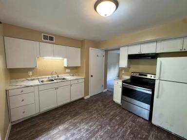 Main picture of 8903 35th St W