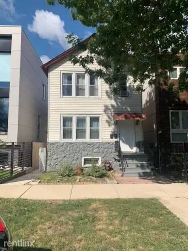Main picture of 1808 N Mozart St