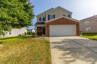 Main picture of 611 Collington Dr