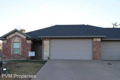 Main picture of 3157 Breton St