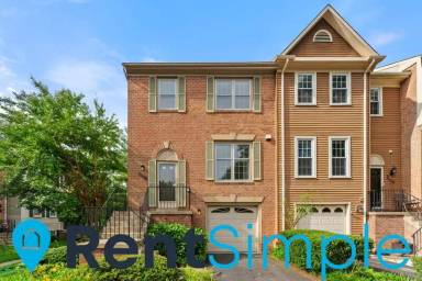 Main picture of 6820 Wild Rose Ct