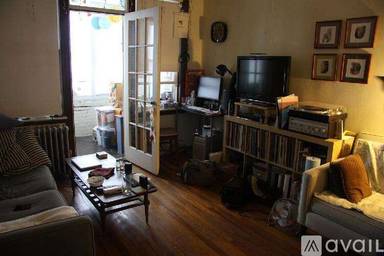 Main picture of 1630 Commonwealth Ave