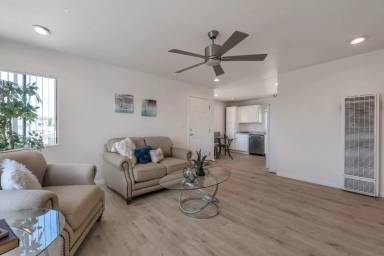 Main picture of 4481 36th St