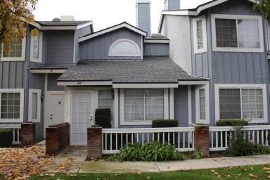 Main picture of 2600 Brookside Dr