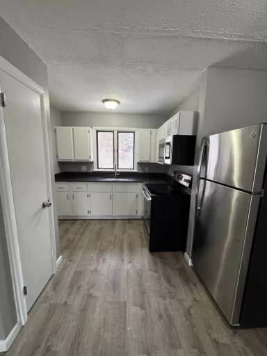 Main picture of 15 River St