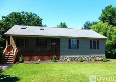 Main picture of 126 Baymeadow Ln