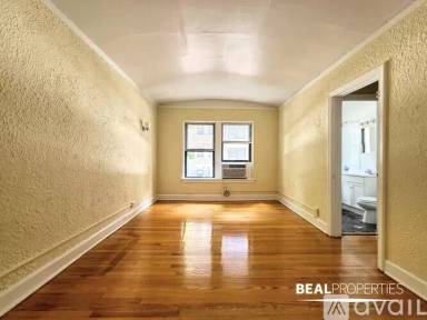 Main picture of Arlington Building