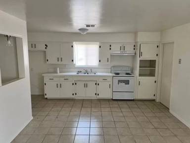 Main picture of 3801 Canadian St