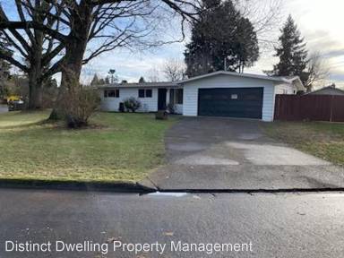 Main picture of 3785 Greenwood St