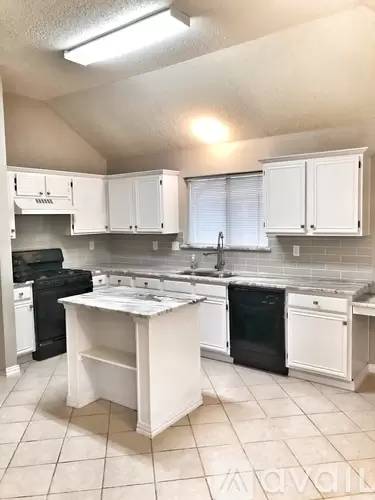 Main picture of 2205 Bowie Ln