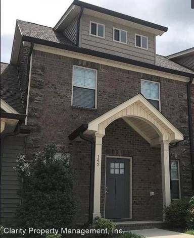 Main picture of 142 Belle Chase Way NE