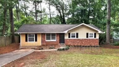 Main picture of 1028 Tamarack Trl