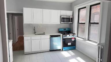 Main picture of 458 Kennedy Blvd