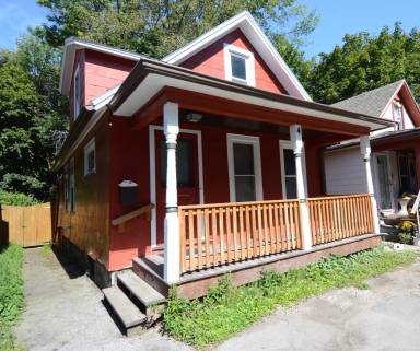 Main picture of 6 Blakeney Pl