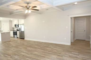 Main picture of 2047 Meadow Cove Dr