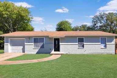 Main picture of 6 Canyon Cir
