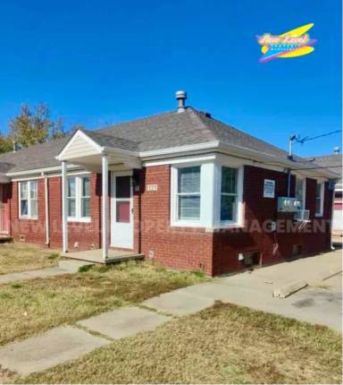 Main picture of 1924 W May St