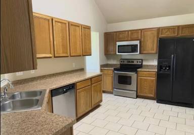 Main picture of 3405 Carpet Ln