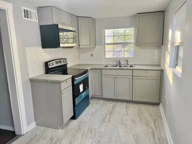 Main picture of 5637 Dunmire Ave