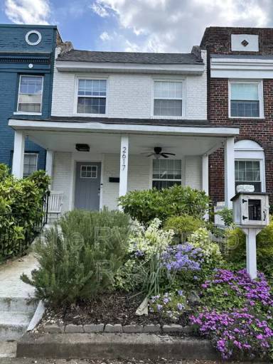 Main picture of 2617 Parkwood Ave