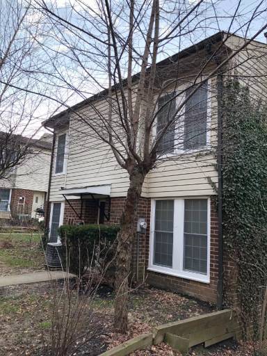 Main picture of 2201 Strahle St
