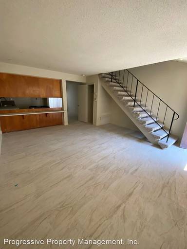 Main picture of 10372 Park Ave