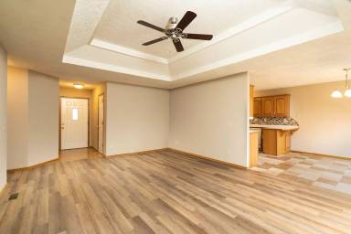 Main picture of 322 S Dexter Ave