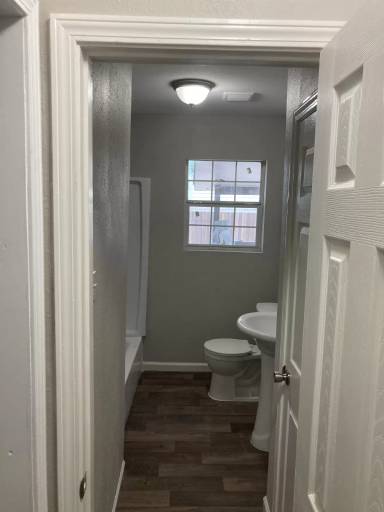 Main picture of 1808 Dade St