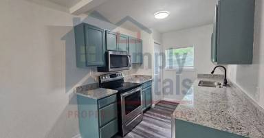 Main picture of 403 Main St E