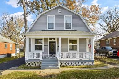 Main picture of 2976 Kincaid Ave